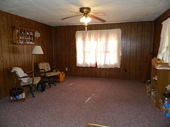 3rd image of 2119 County Road 1095 N