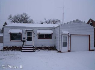273 31st Ave, East Moline, IL 61244