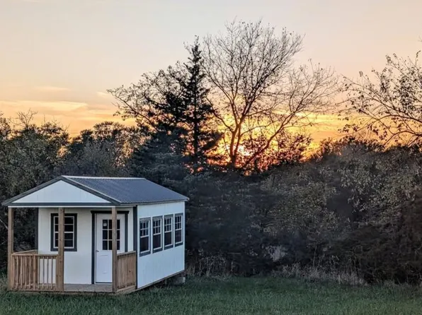 1755 Doyle St, Osceola, IA 50213