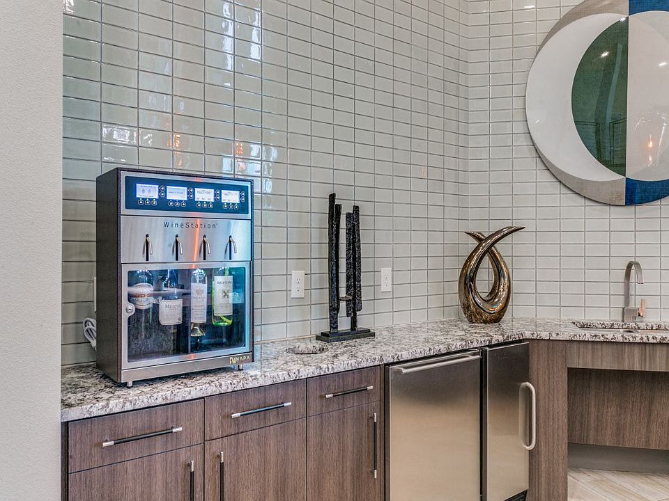 Napa wine dispenser featuring four seasonal blends