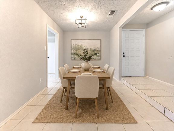 4th image of 10514 Rancho Bernardo Ln