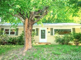 184 London Rd, Asheville, NC 28803