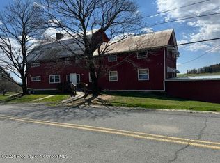 907 Rattlesnake Hill Rd, Meshoppen, PA 18630