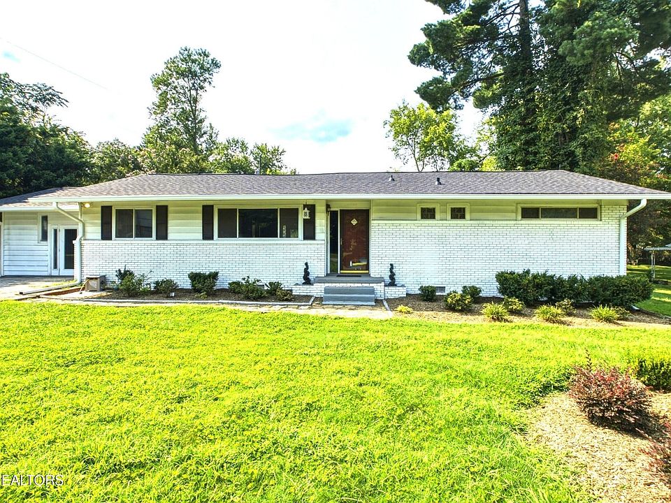 1st image of 6919 Dorchester Dr
