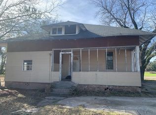 104 Masonite Dr, Laurel, MS 39440