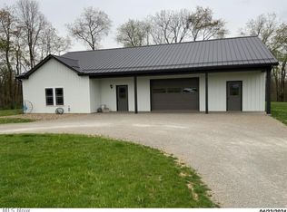 9671 Guys Rd, New Concord, OH 43762