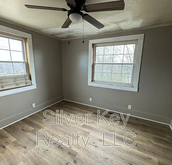 1215 Broad St — Photo 14