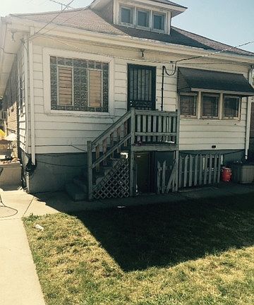 2nd image of 10111 S Peoria St