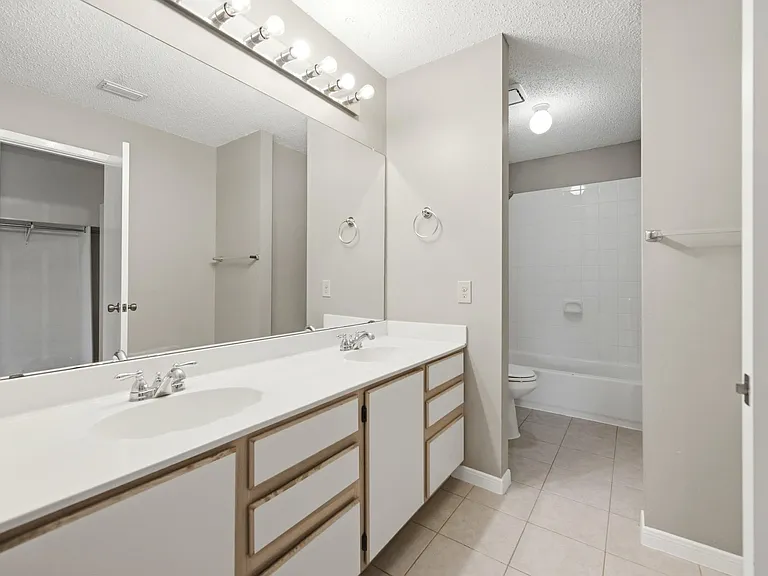 4507 Sherwood Way — Photo 15