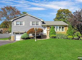 244 Devon Rd, Township Of Washington, NJ 07676