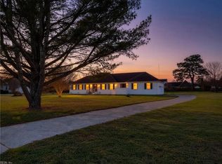 102 Foxcroft Rd, Suffolk, VA 23435