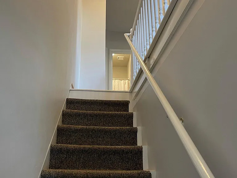 3035 Grayland Ave — Photo 11