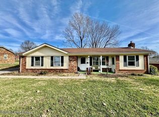 111 Meadow Ln, Springfield, KY 40069