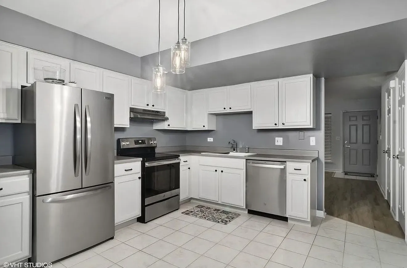 1252 Marywood Ct — Photo 2