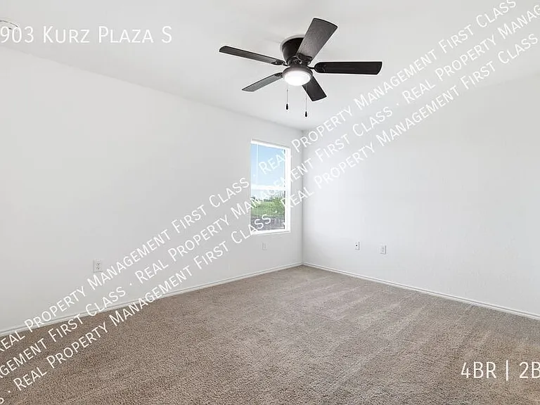 3903 Kurz Plz — Photo 14