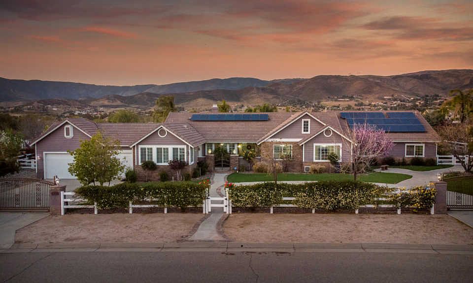 1st image of 9853 Sweetcap Ln