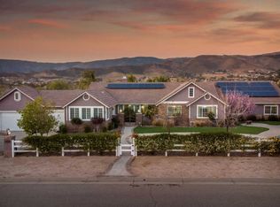 9853 Sweetcap Ln, Agua Dulce, CA 91390