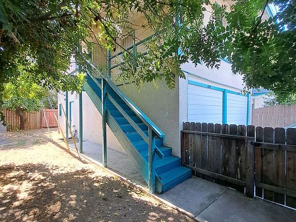 2nd image of 1291-1295 N Fruit Ave #1291