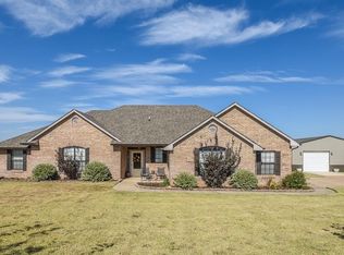 1838 Twin Spires Trl, Guthrie, OK 73044