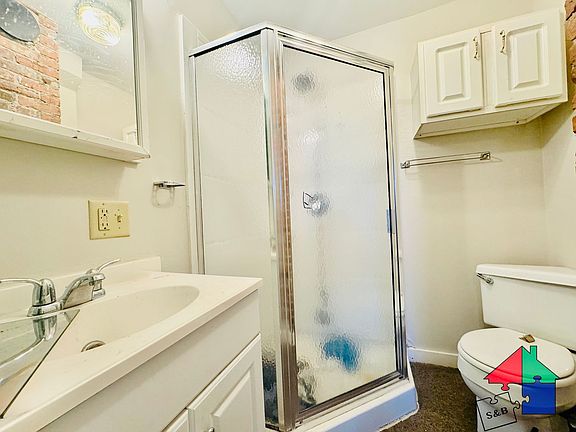 4th image of 52-62 Cedar St #4D