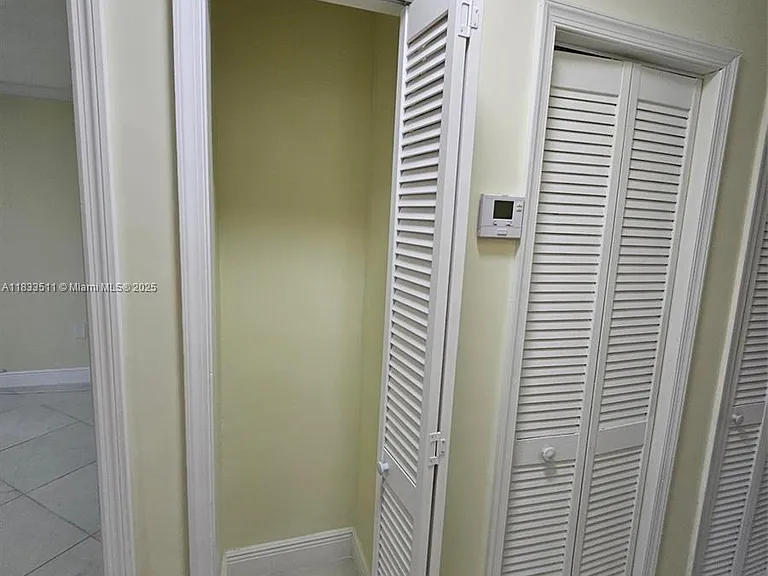 46 NW 35th St #2 — Photo 16