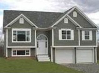 5630 Redtail Rd, Council Bluffs, IA 51501