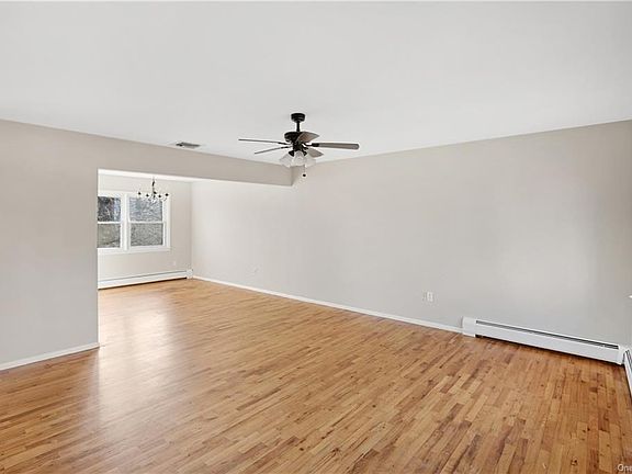 3rd image of 23 Massachusetts Ave