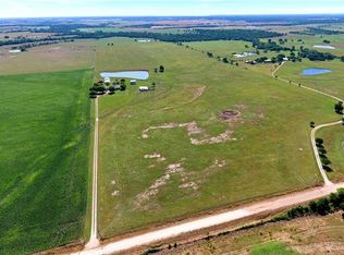 401 County Road 469, Coupland, TX 78615