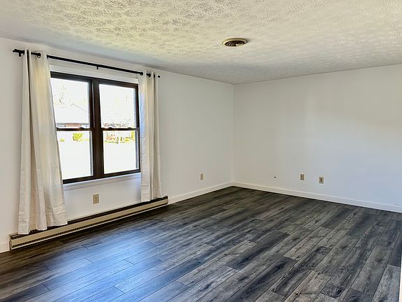 2nd image of 4715 S A St