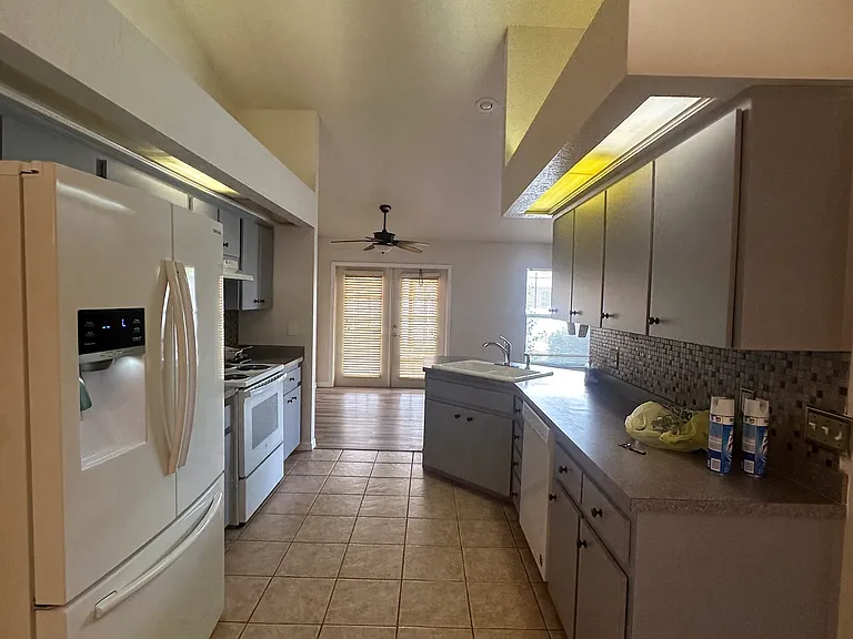 150 S Carolina Ave — Photo 6