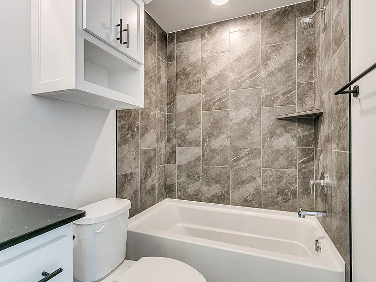 14524 Giverny Ln — Photo 37