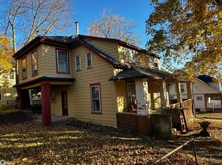 402 4th St, Fort Madison, IA 52627