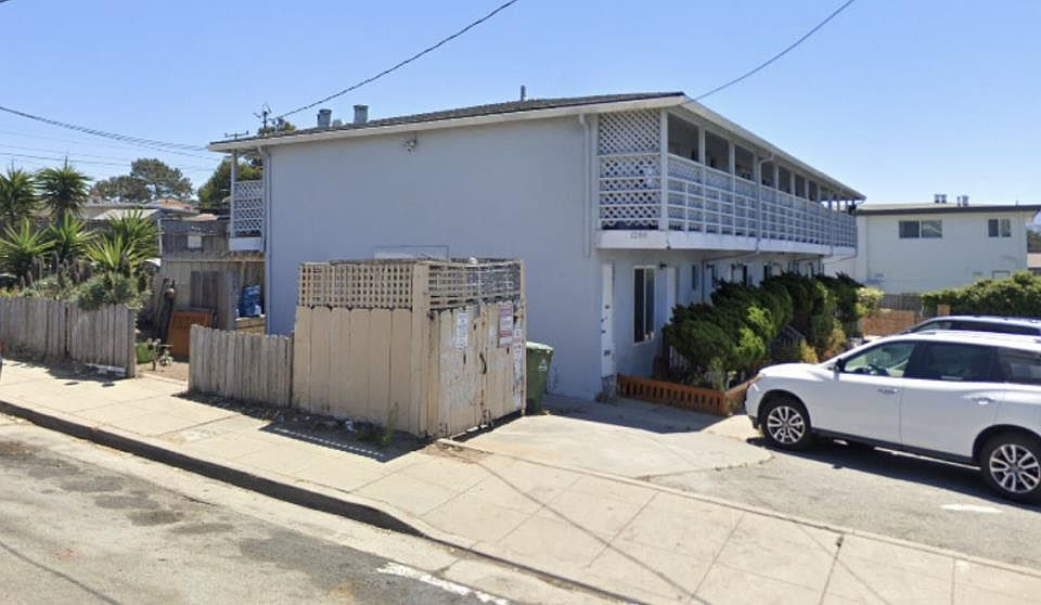 1st image of La Jolla Ave