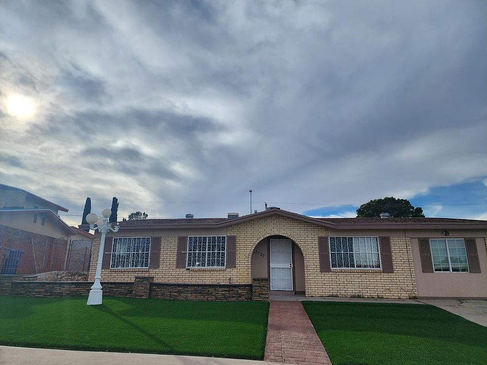 1st image of 2137 Octubre Dr