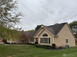 1016 Quiet Brook Trl, Dayton, OH 45458