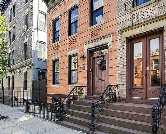 2nd image of 252 Jackson St #1