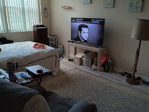 Bedroom with sitting area