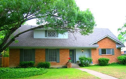 1st image of 2658 Heatherwood Dr
