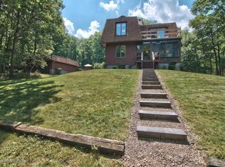 536 Forest Ln, Archbald, PA 18403