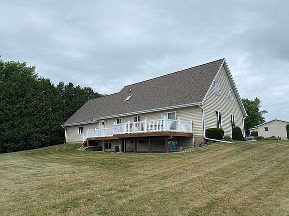 2nd image of 406 Skelly St