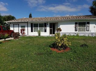 231 NE Midfield Ln, Port Saint Lucie, FL 34983