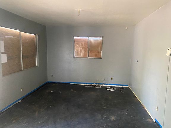 2nd image of 1642 N Court St