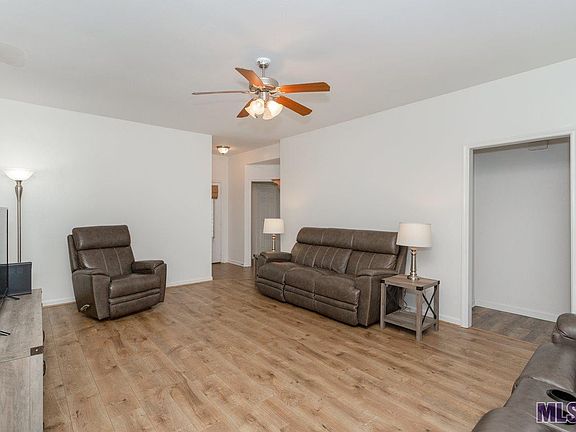 4th image of 39491 Old Cornerstone Ct