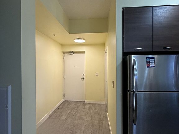2nd image of 318 Spruce St Unit 1202