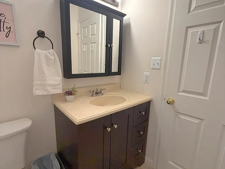 6405 Weatherby Ct — Photo 10