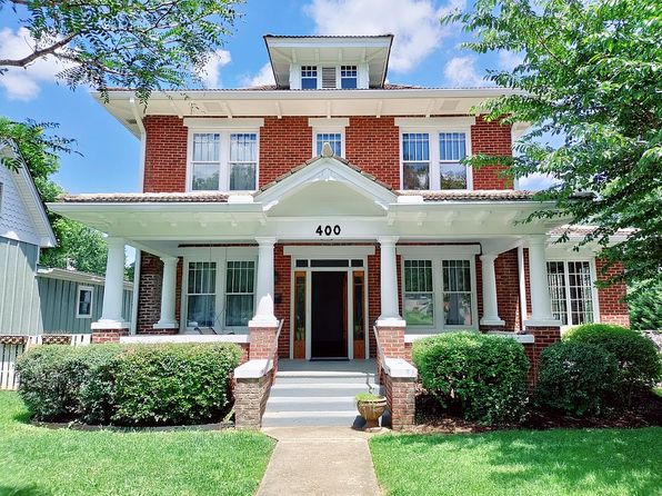 400 W Pine St