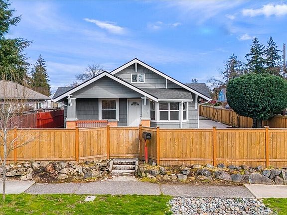 2nd image of 3323 S Gunnison Street