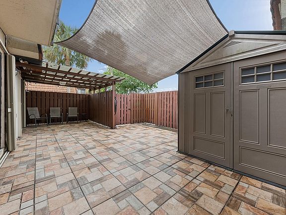 5th image of 1155 SW 118th Terrace