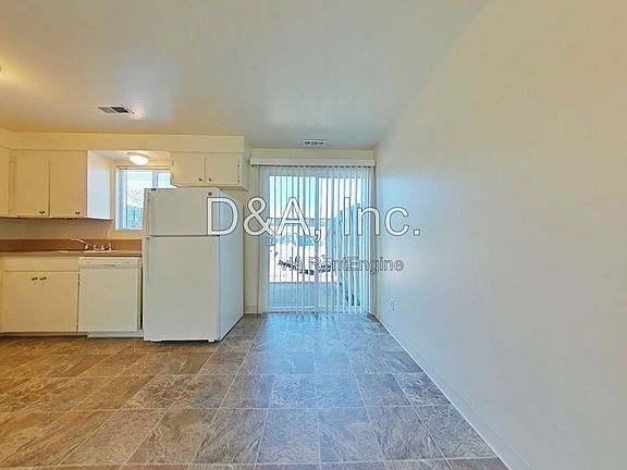 5th image of 943 22nd Ave SW