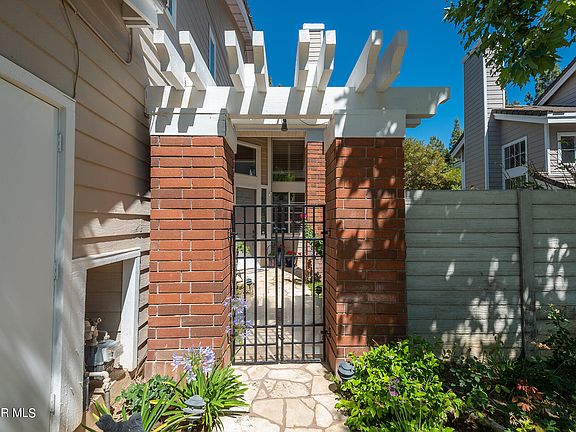 4th image of 1054 Terrace Hill Cir